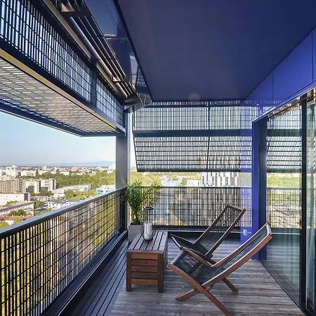 Bassin D'austerlitz - Avec Terrasse Dans L'une Des Tours Black Swans Apartament